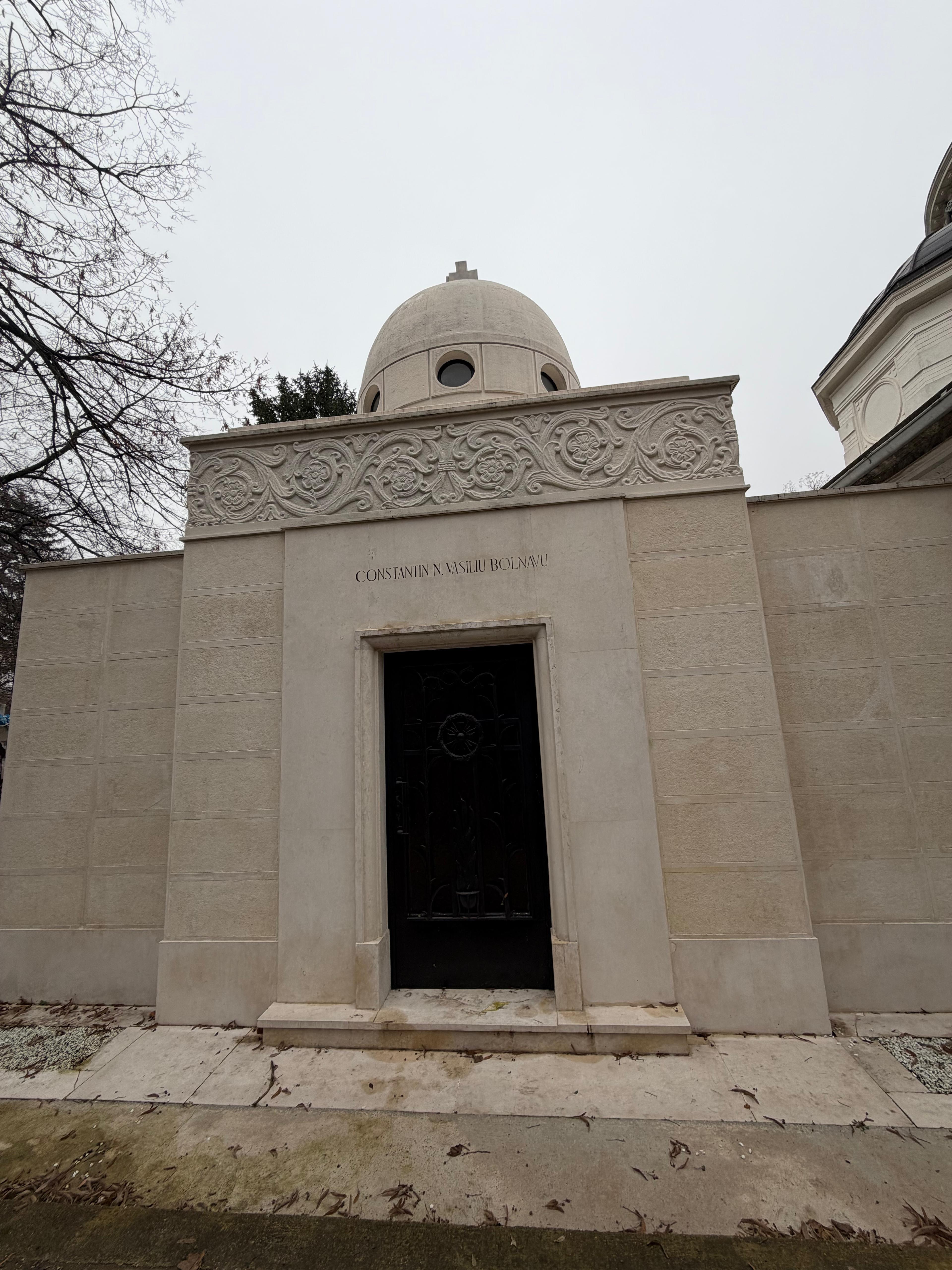 Capelă funerară personalizată Bellu