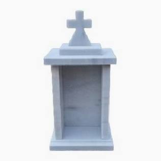 Candele din marmură și granit pentru locuri de veci